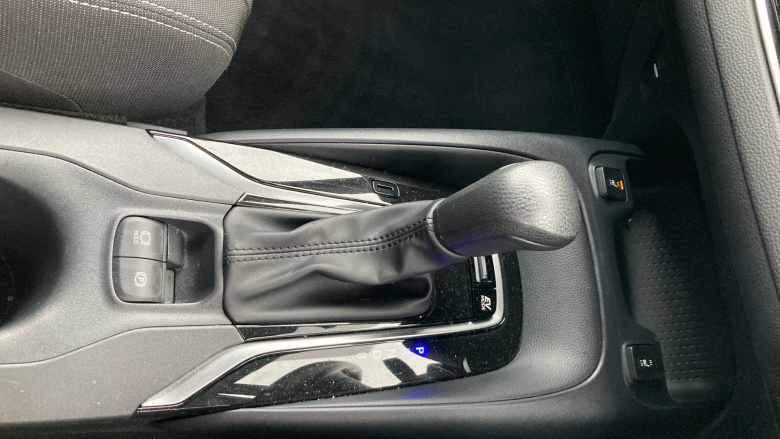 Toyota Corolla Petrol 1.8 VVT-i Hybrid Commercial Auto